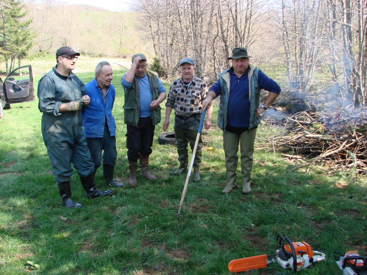 Nettoyage de l'Auze le 12 Avril 2014