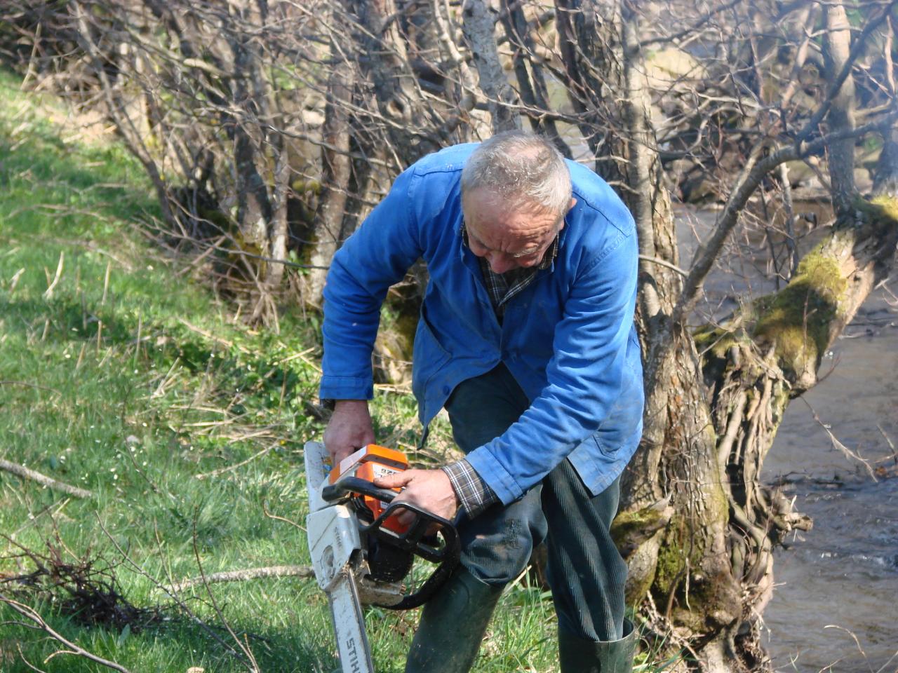 Nettoyage de l'Auze le 12 Avril 2014